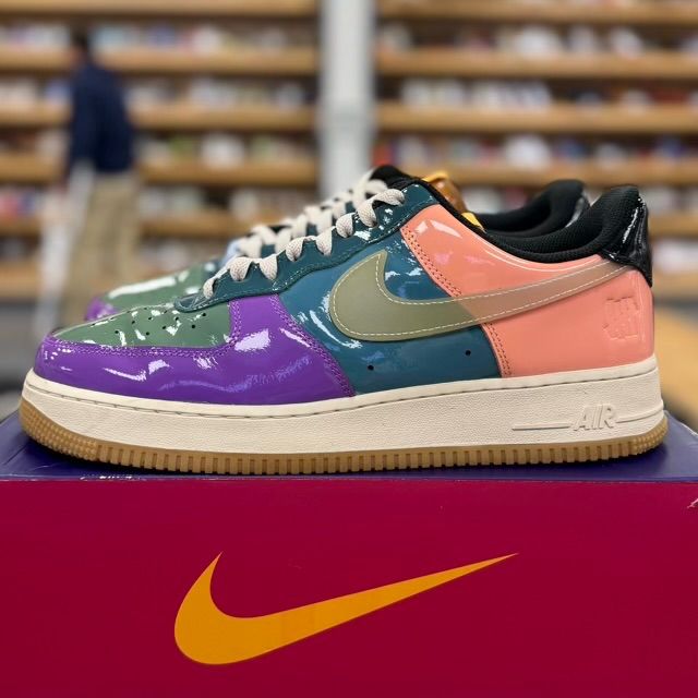 Nike Air Force 1 Low SP Undefeated Multi-Patent Wild Berry - Preowned
