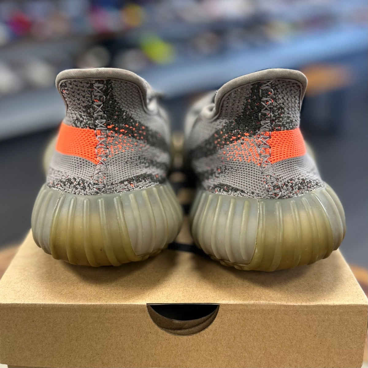 adidas Yeezy Boost 350 V2 Beluga Reflective - Preowned