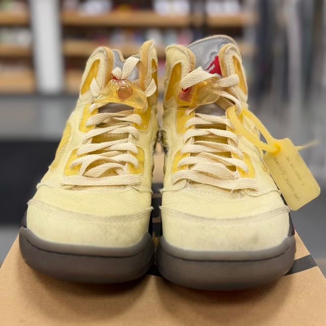 Jordan 5 Retro Off-White Sail - Preowned
