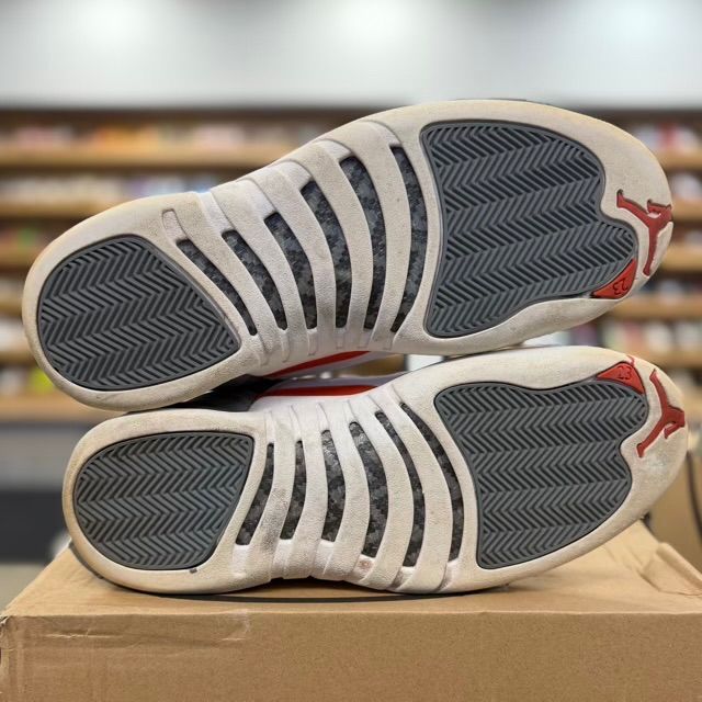 Jordan 12 Retro Cool Grey - Preowned