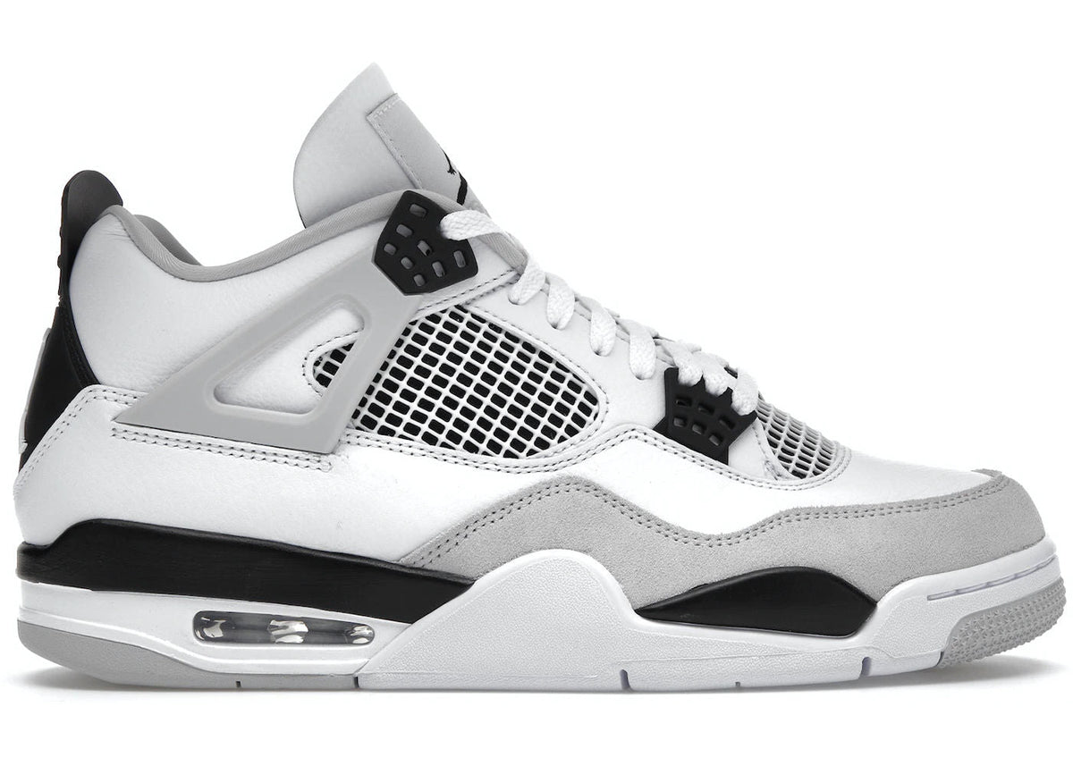 Jordan 4 Retro Military Black - Preowned