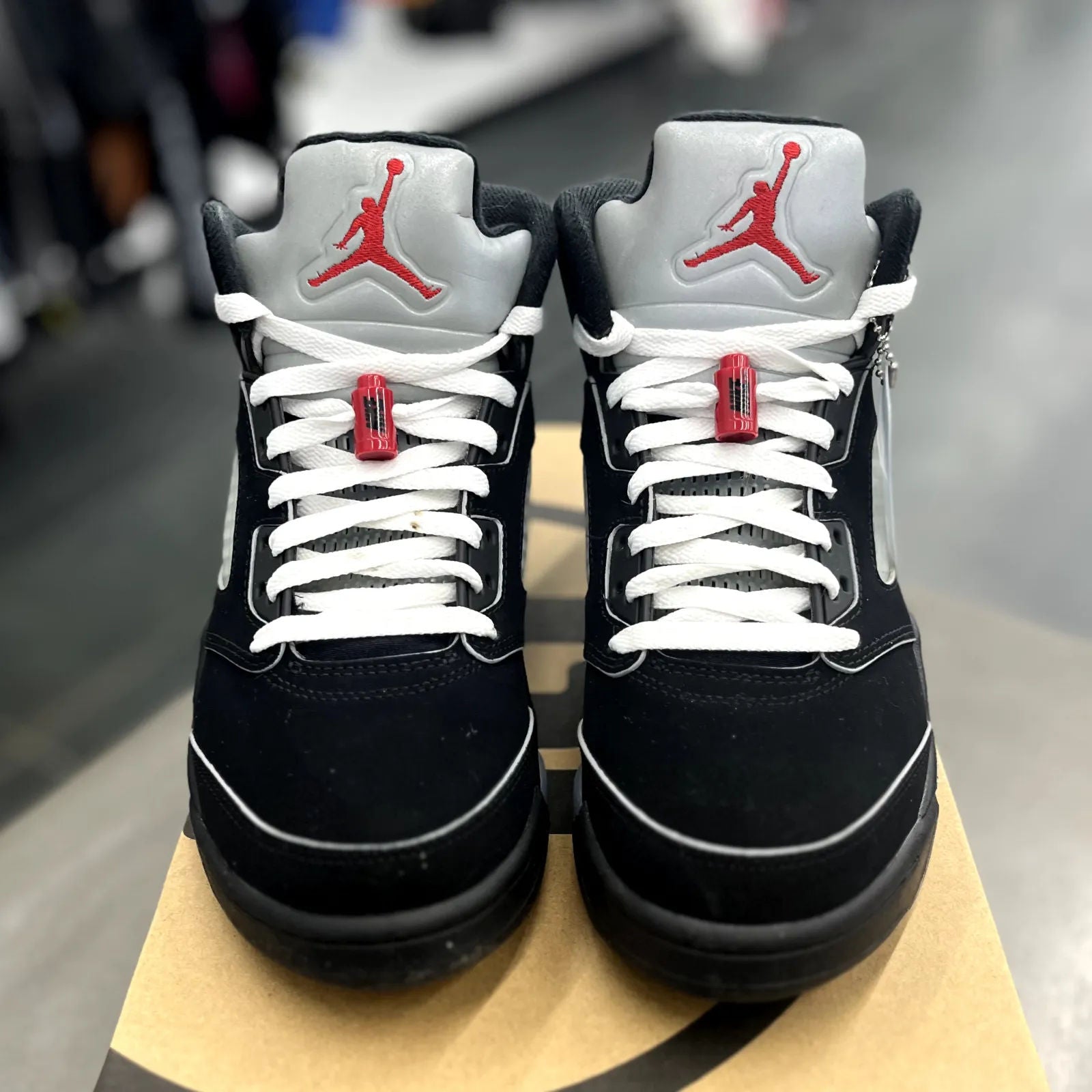 Jordan 5 Retro OG Black Metallic Reimagined - Preowned