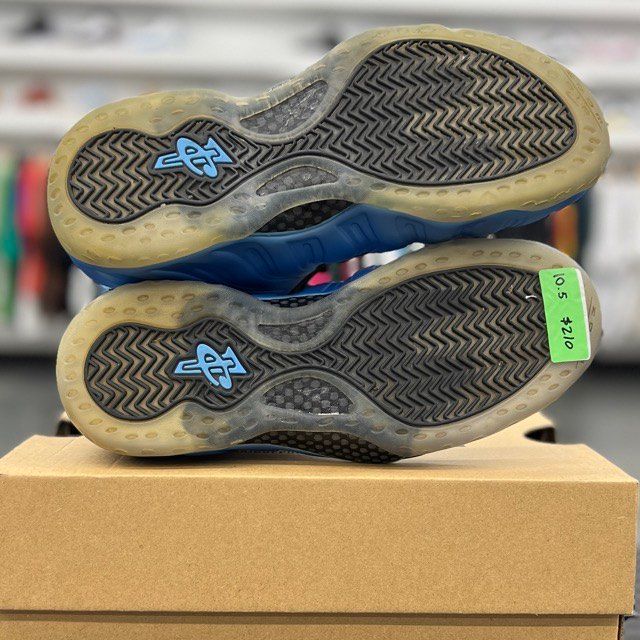 Nike Air Foamposite One University Blue - Preowned