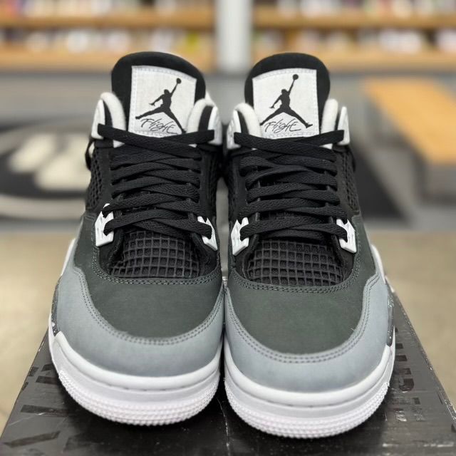 Jordan 4 Retro Fear (2024) (GS) - Preowned
