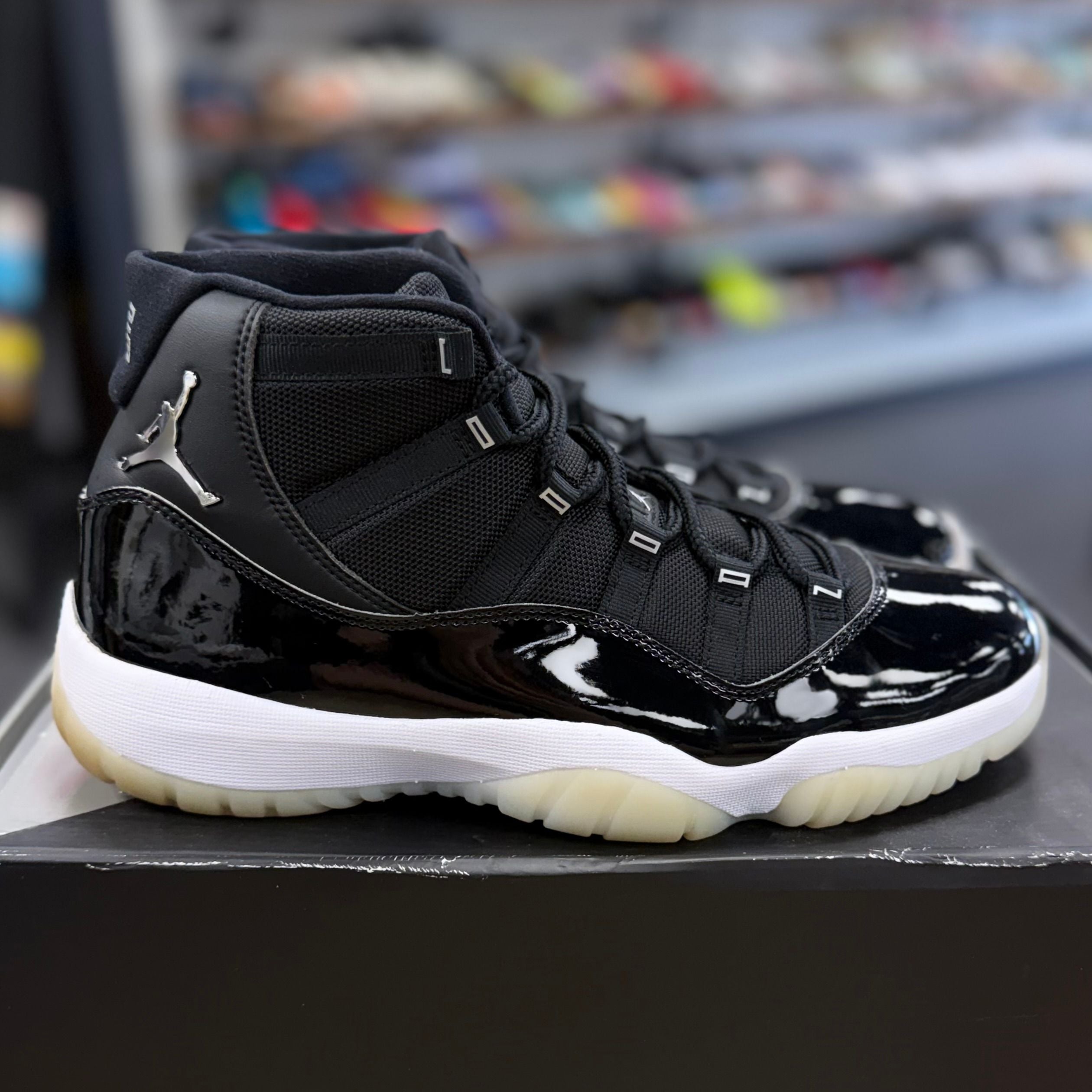Jordan 11 Retro Jubilee 25th Anniversary - Preowned