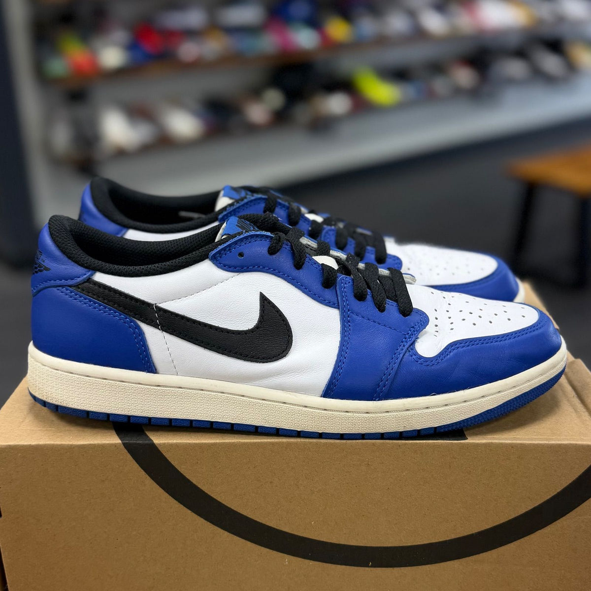 Jordan 1 Retro Low OG Game Royal - Preowned