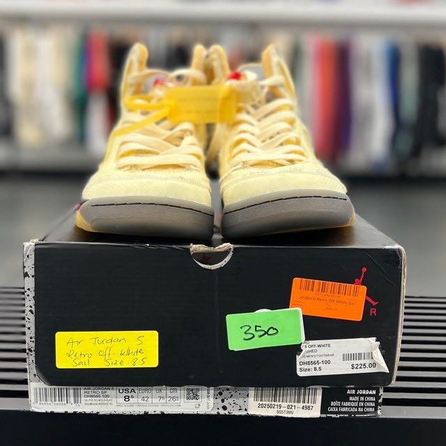 Jordan 5 Retro Off-White Sail - Preowned