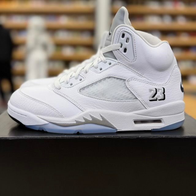 Jordan 5 Retro White Metallic (2026) - Preowned