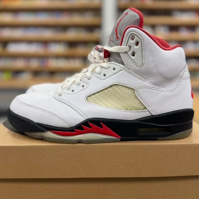 Jordan 5 Retro Fire Red Silver Tongue (2020) - Preowned