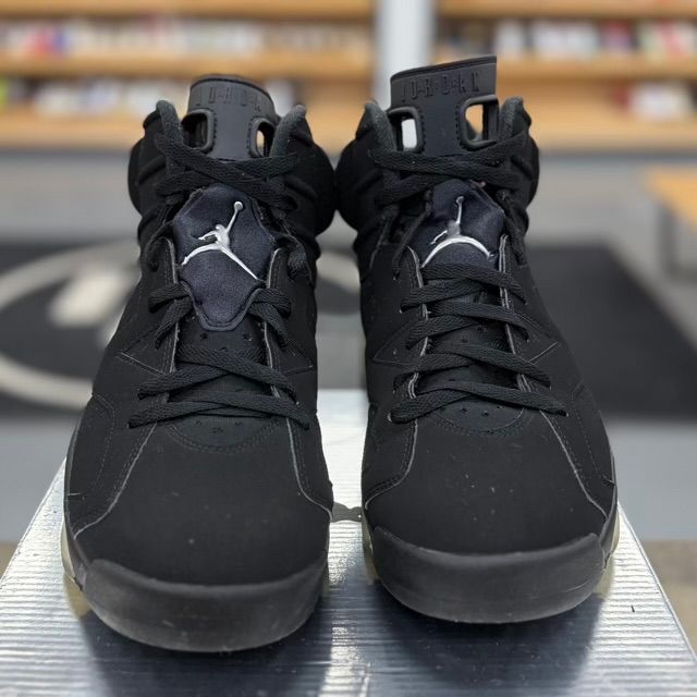 Jordan 6 Retro Chrome - Preowned