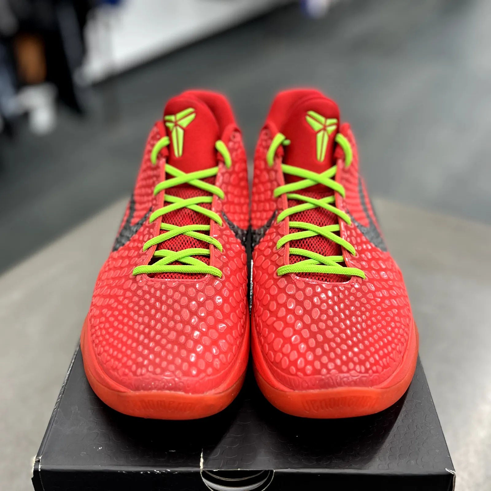 Nike Kobe 6 Protro Reverse Grinch - Preowned