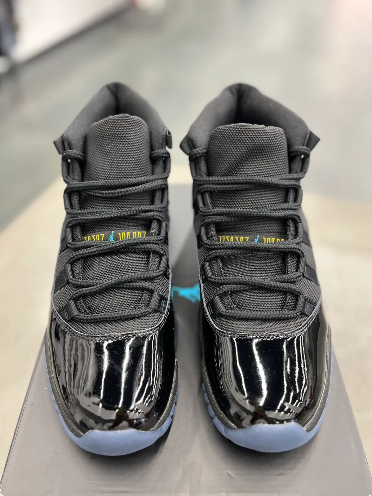 Jordan 11 Retro Gamma Blue (2025) - Preowned