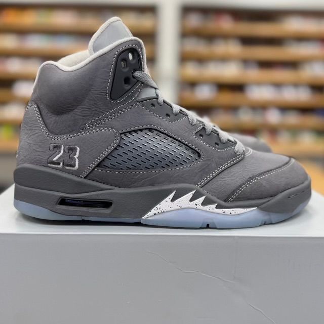 Jordan 5 Retro Wolf Grey (2026) - Preowned