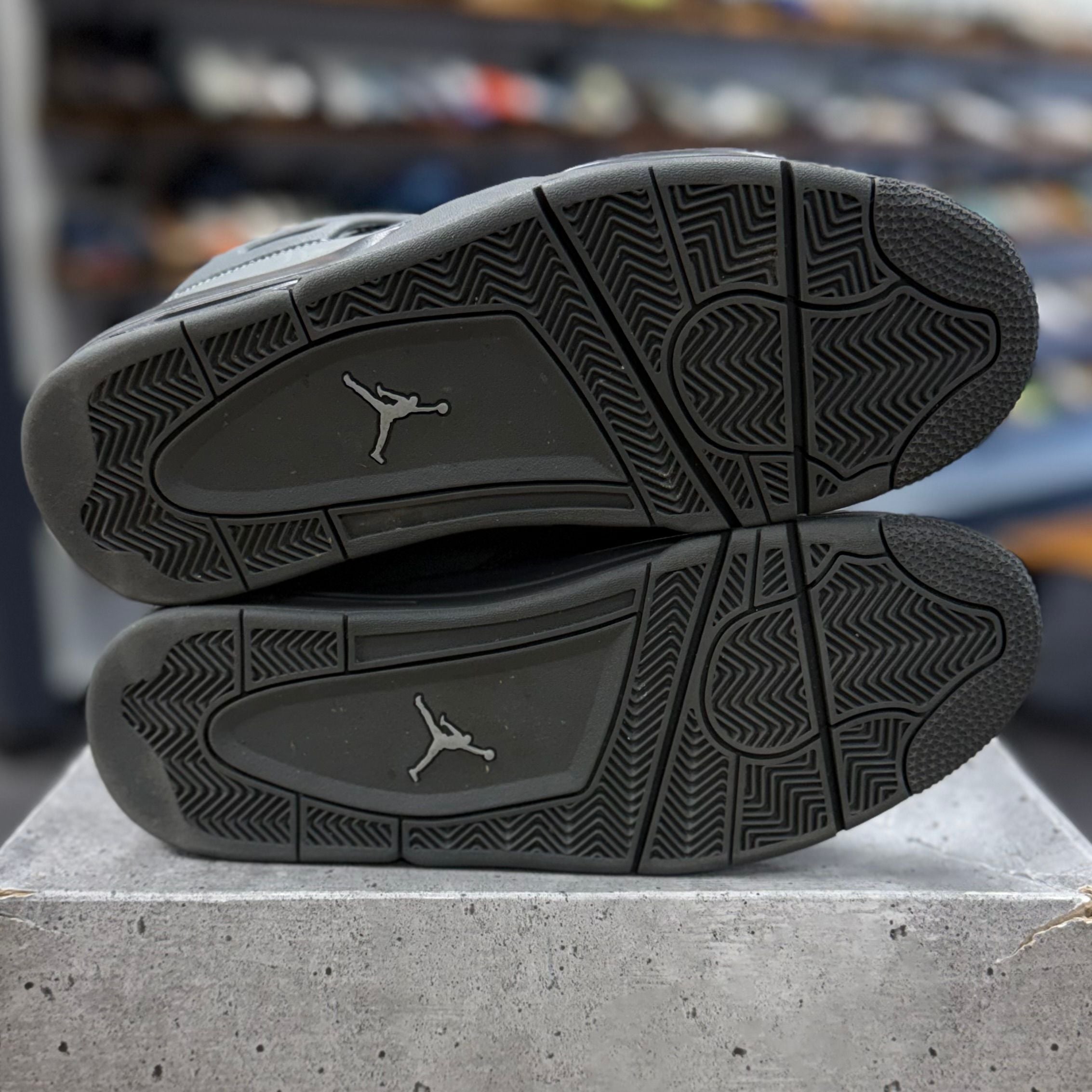 Jordan 4 Retro SE Paris Olympics Wet Cement - Preowned