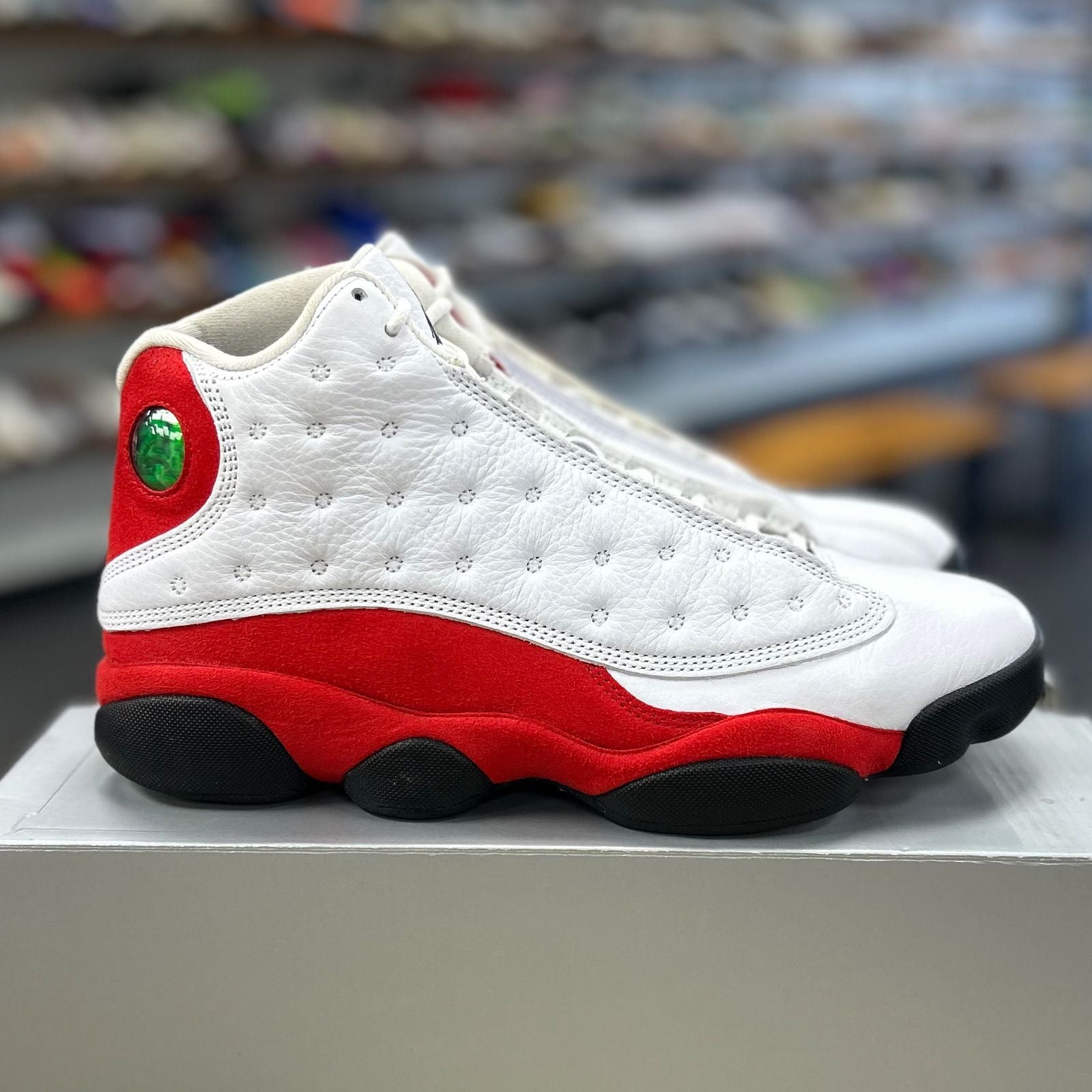 Jordan 13 Retro OG Chicago (2026) - Preowned