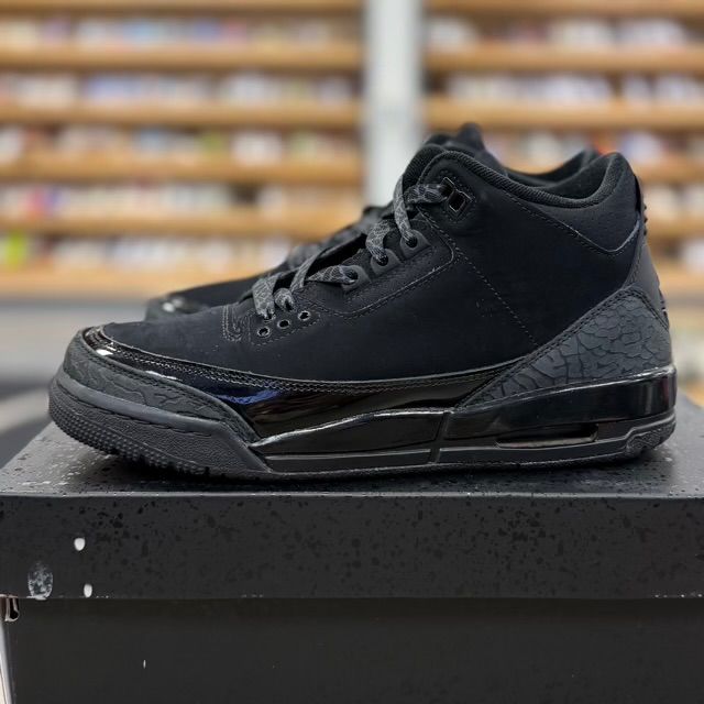 Jordan 3 Retro Black Cat (2025) (GS) - Preowned