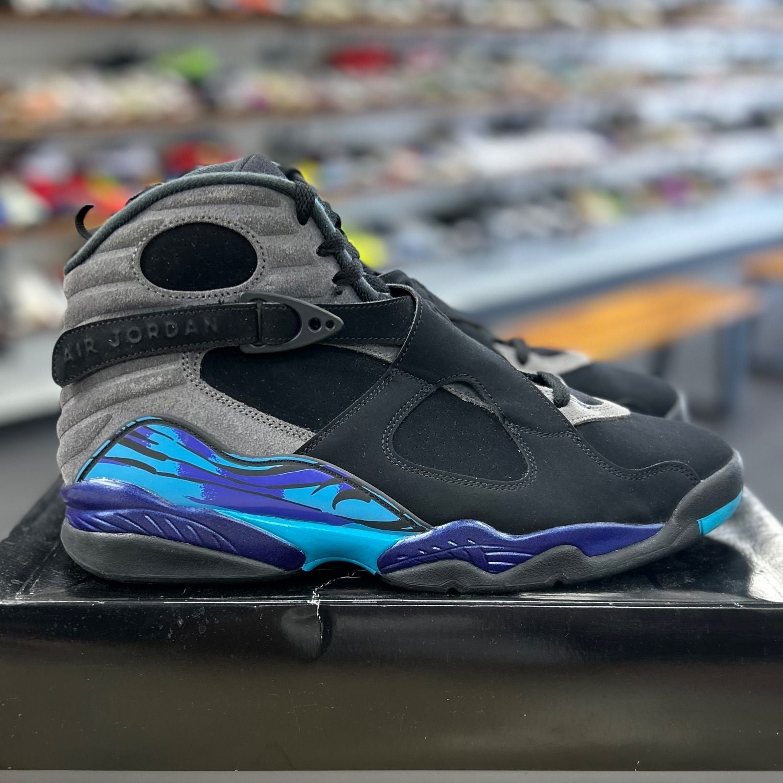 Jordan 8 Retro Aqua (2025) - Preowned
