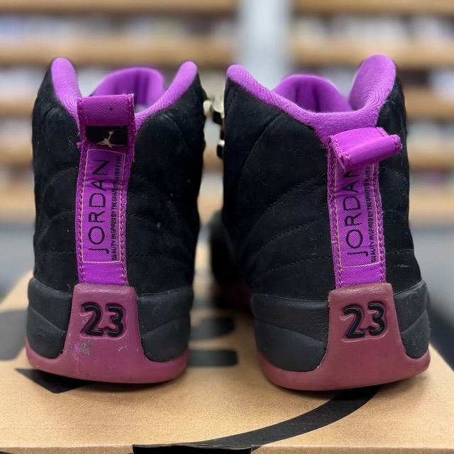 Jordan 12 Retro Hyper Violet (GS) - Preowned