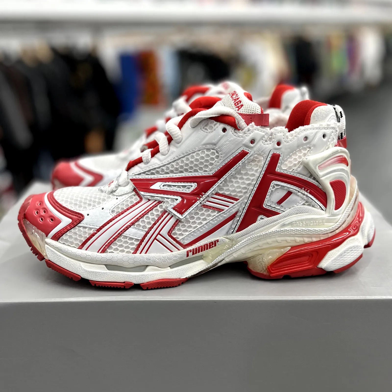 Balenciaga Runner Sneaker White Red - Preowned
