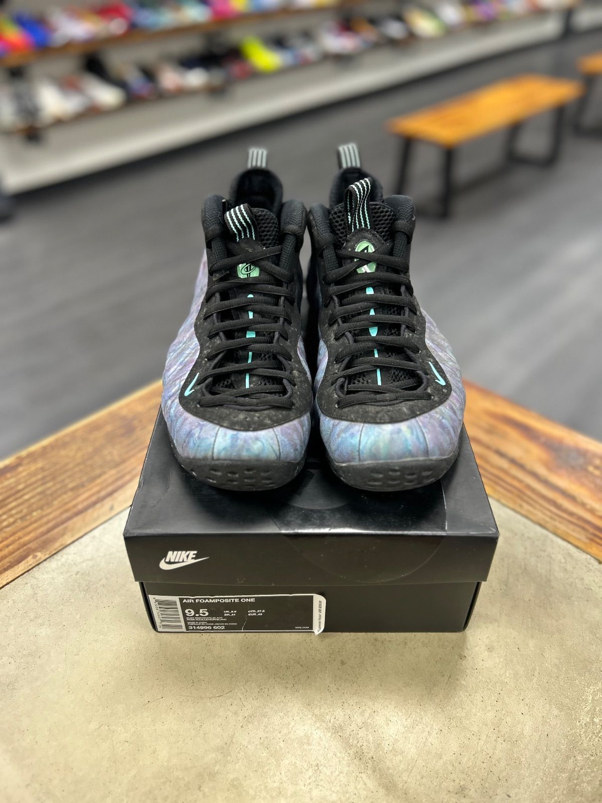 Nike Air Foamposite One Abalone - Preowned
