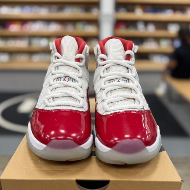 Jordan 11 Retro Cherry (2022) - Preowned