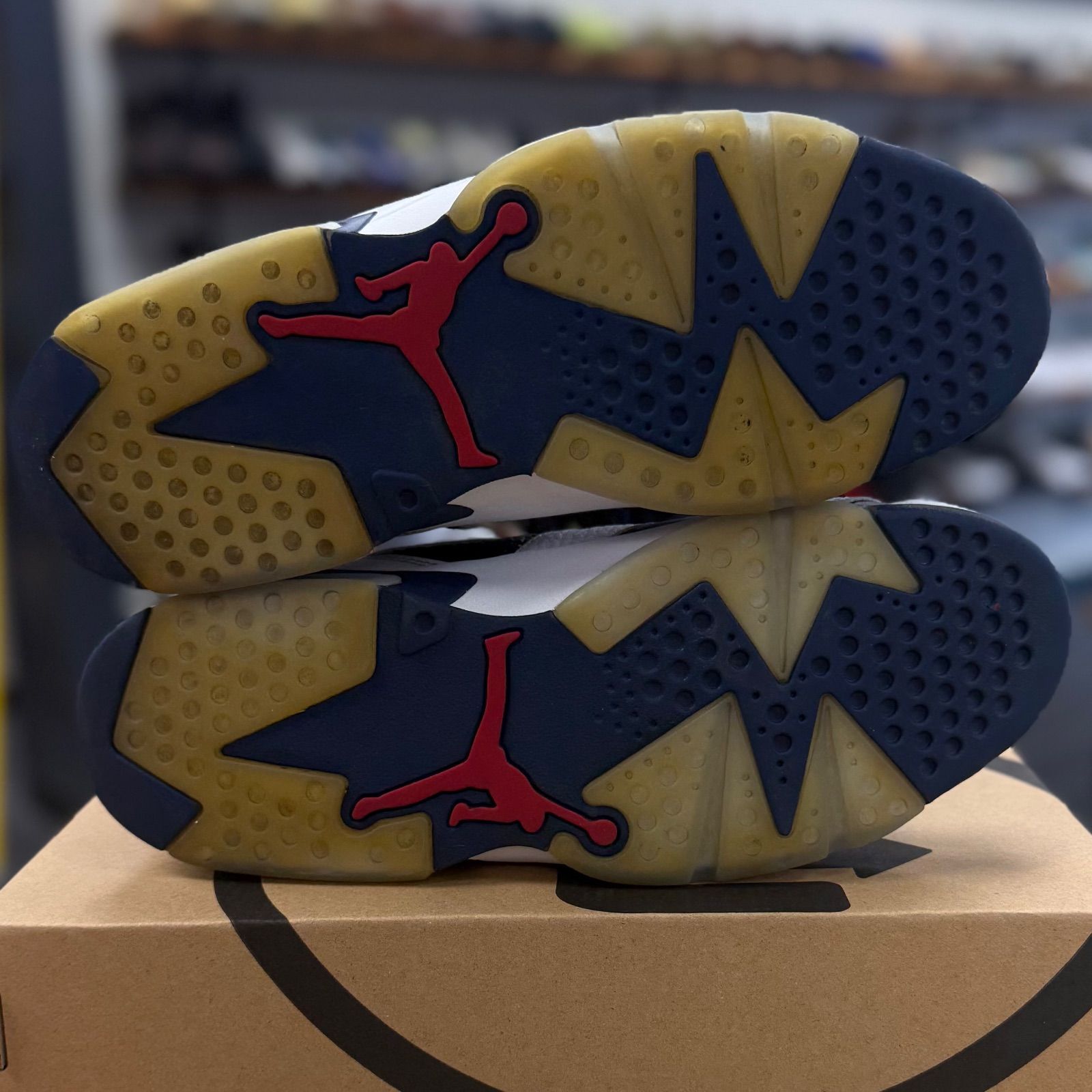 Jordan 6 Retro Olympic (2024) - Preowned