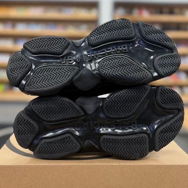 Balenciaga Triple S Black (2019) - Preowned