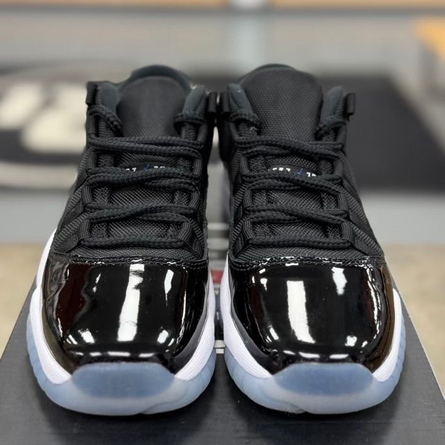 Jordan 11 Retro Low Space Jam (GS) - Preowned