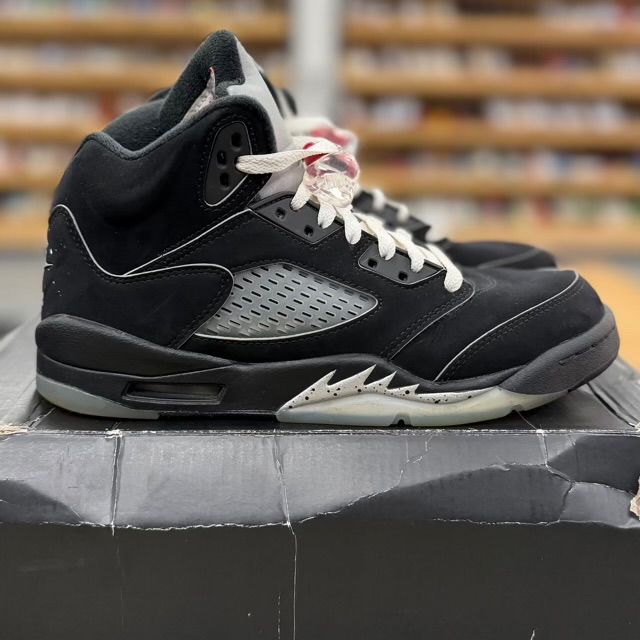 Jordan 5 Retro OG Black Metallic Reimagined (GS) - Preowned