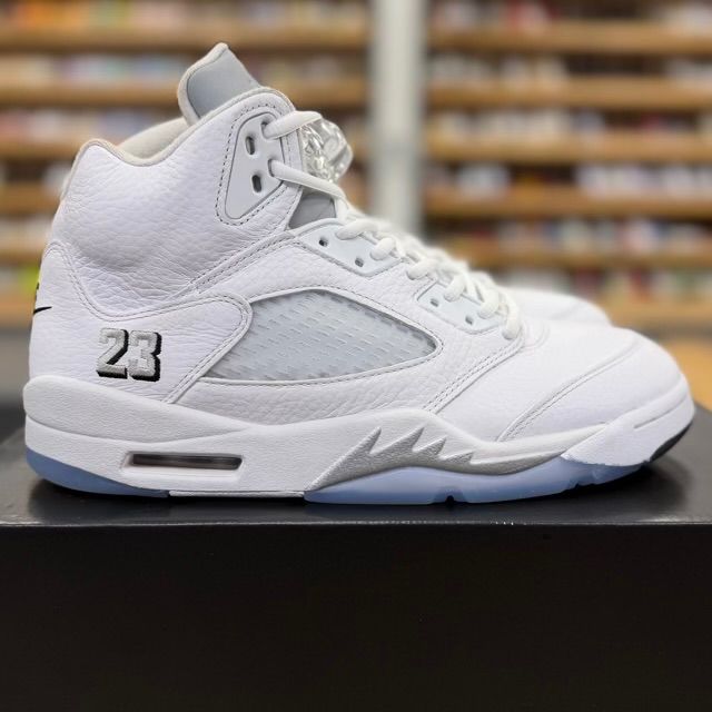 Jordan 5 Retro White Metallic (2026) - Preowned