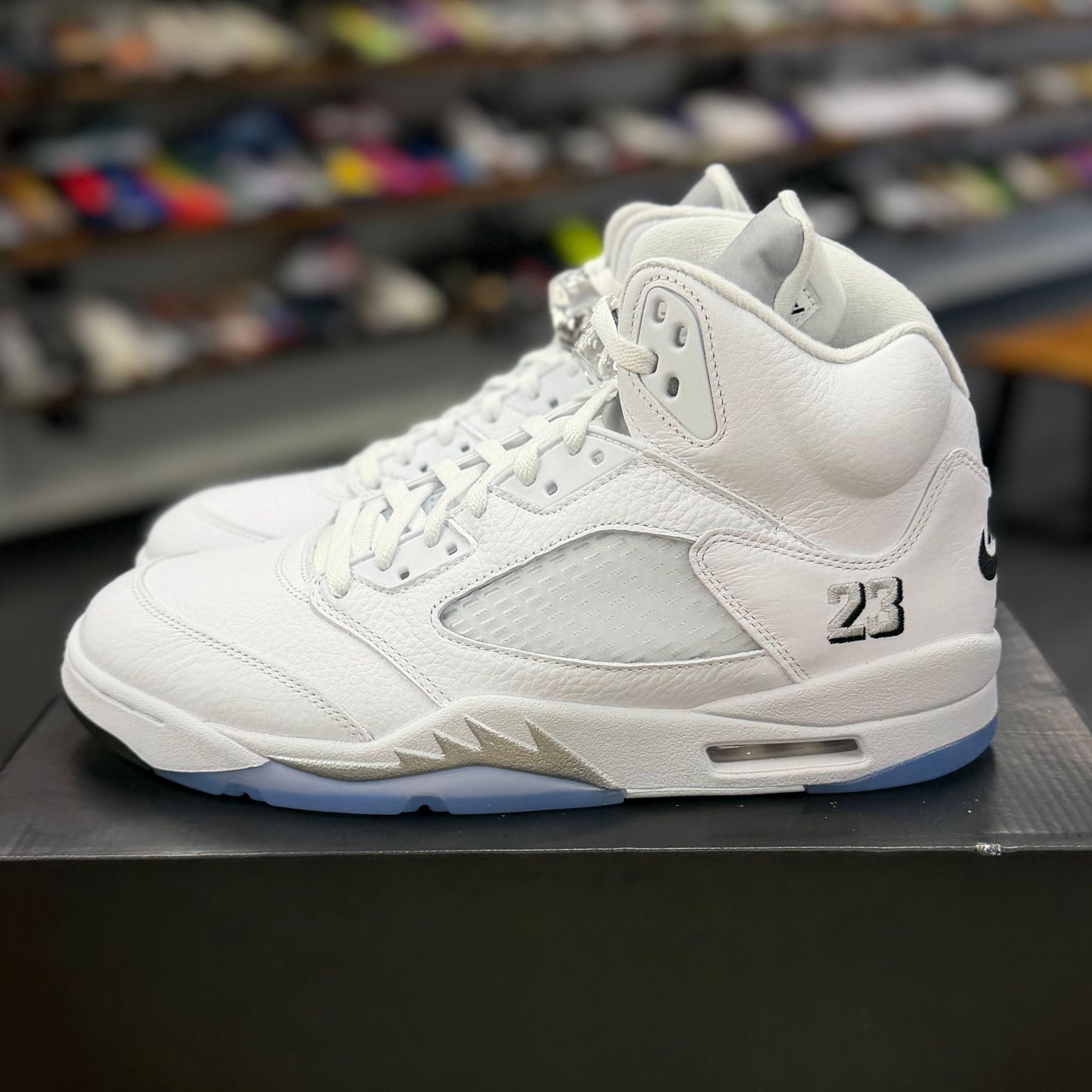 BRAND NEW STEAL - Jordan 5 Retro White Metallic (2026)