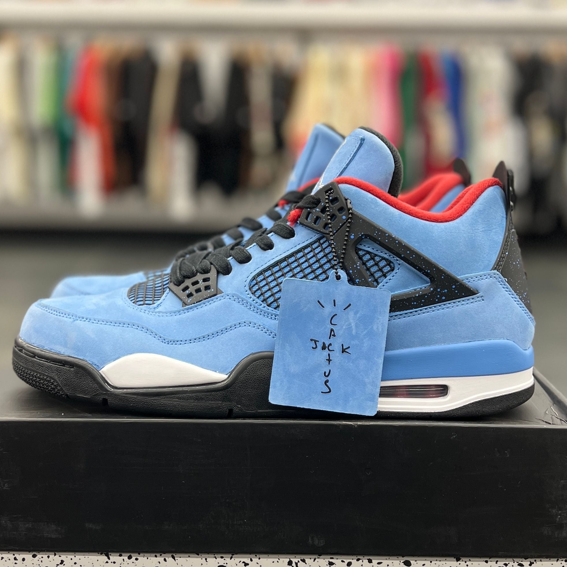 Jordan 4 Retro Travis Scott Cactus Jack - Preowned