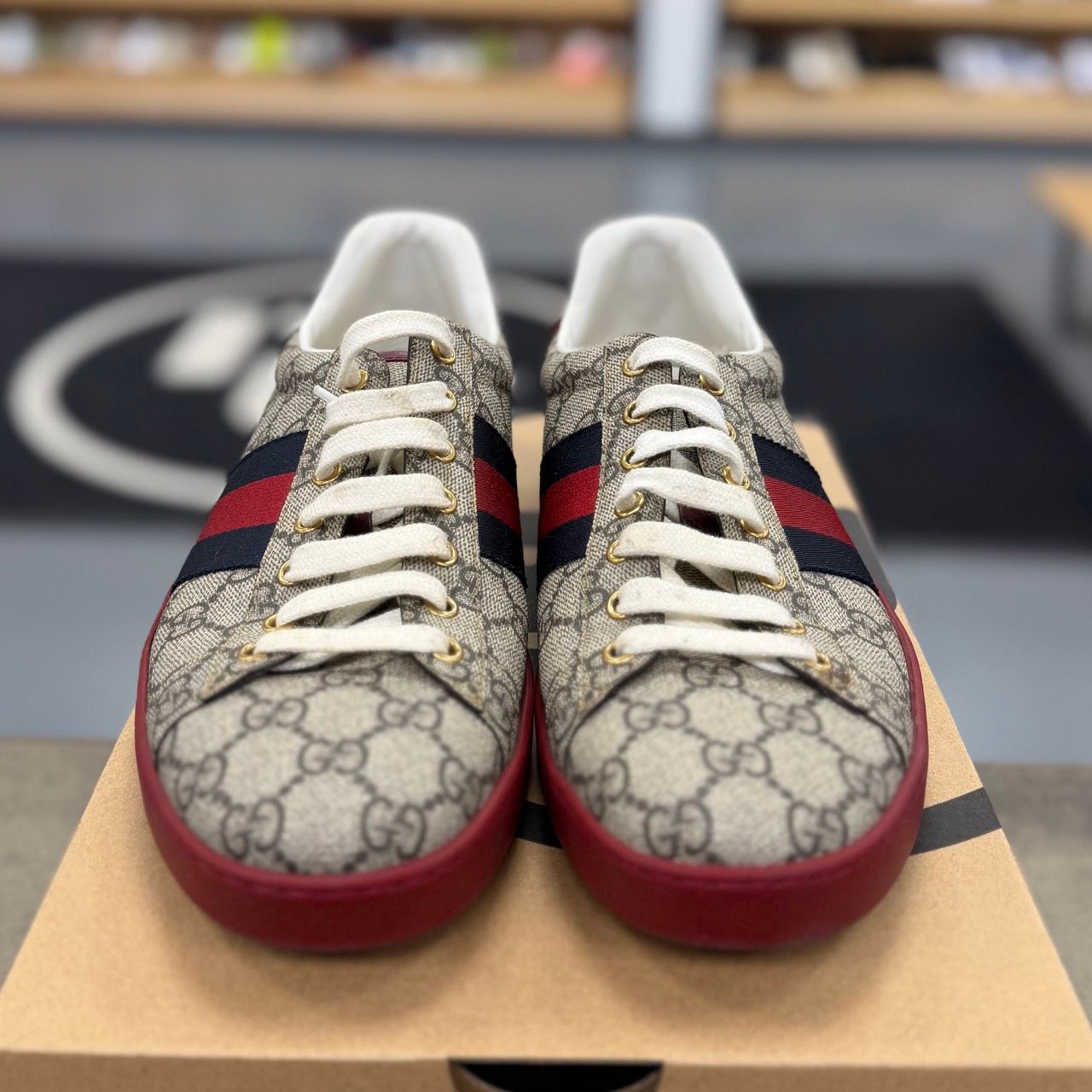 Gucci Ace GG Supreme Red - Preowned