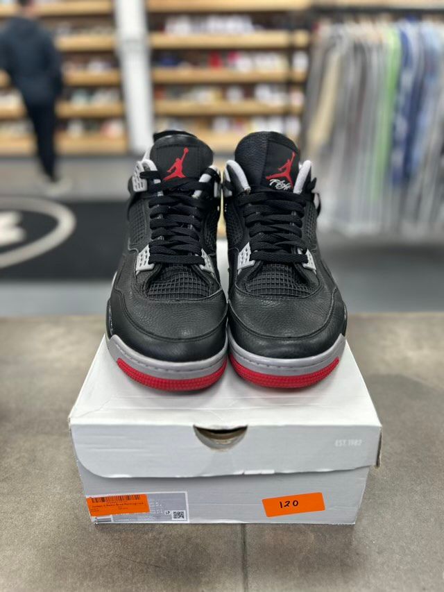 Jordan 4 Retro Bred Reimagined - Preowned