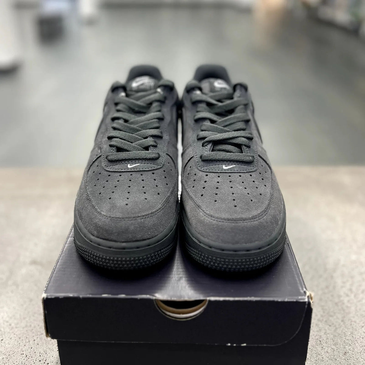 Nike Air Force 1 Low '07 LV8 Anthracite Cool Grey - Preowned