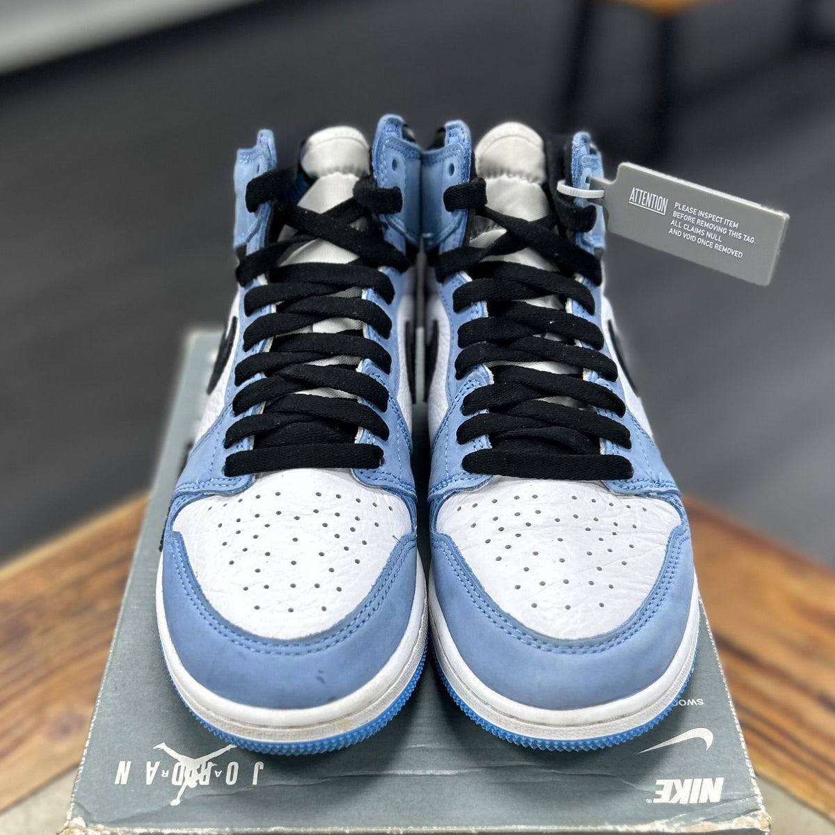 Jordan 1 Retro High OG University Blue (GS) - Preowned