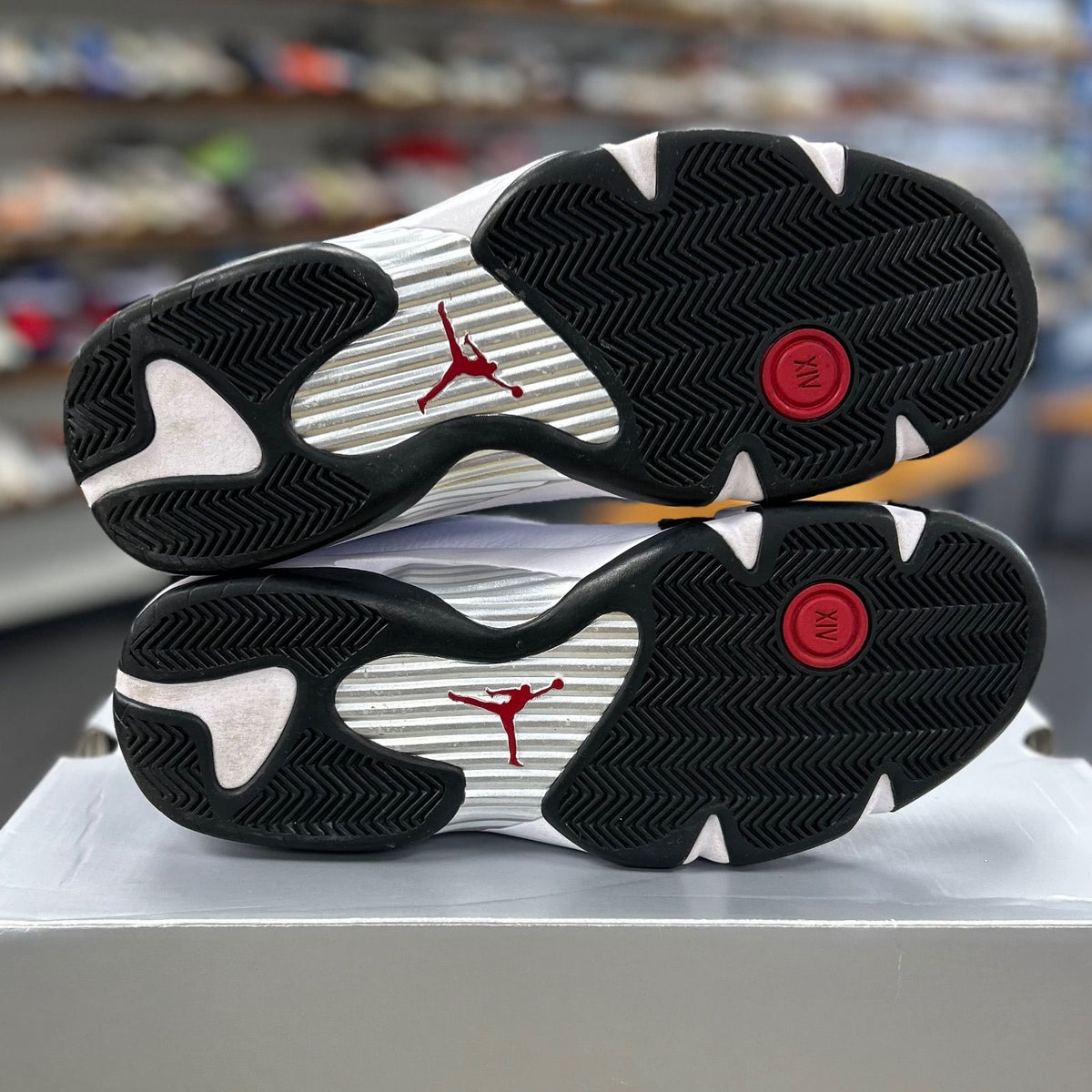 Jordan 14 Retro Black Toe (2024) - Preowned