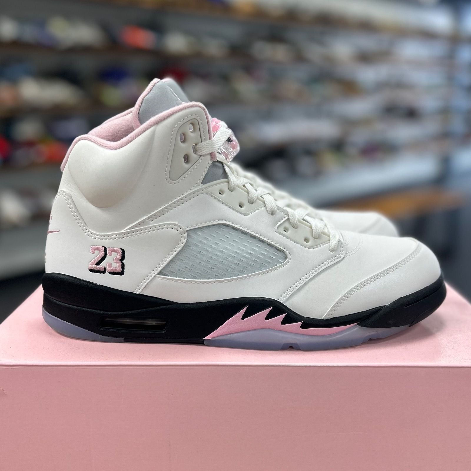 Jordan 5 Retro Medium Soft Pink - Preowned