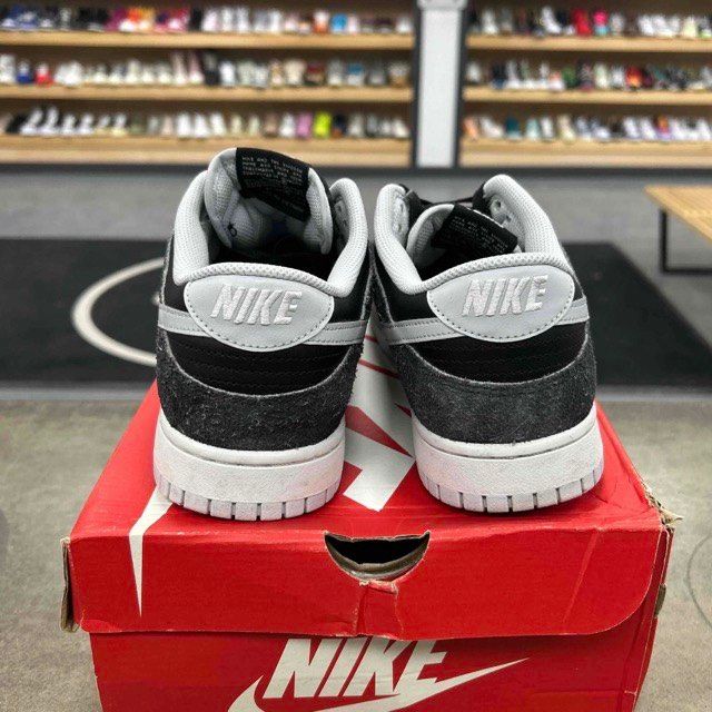 Nike Dunk Low Retro Animal Pack Zebra - Preowned