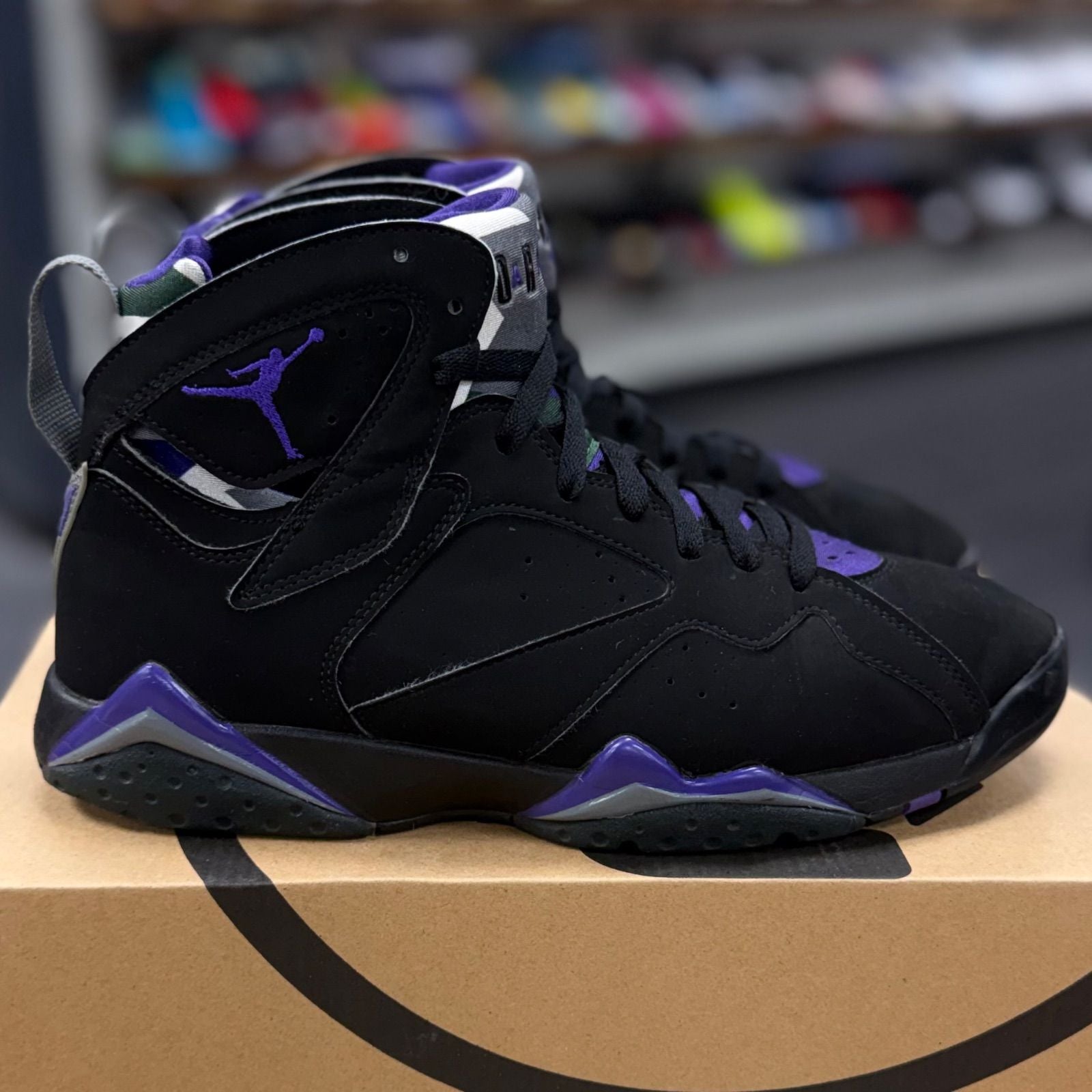 Jordan 7 Retro Ray Allen Bucks - Preowned