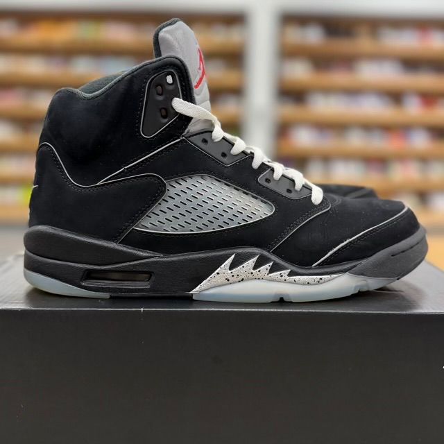 Jordan 5 Retro OG Black Metallic Reimagined - Preowned