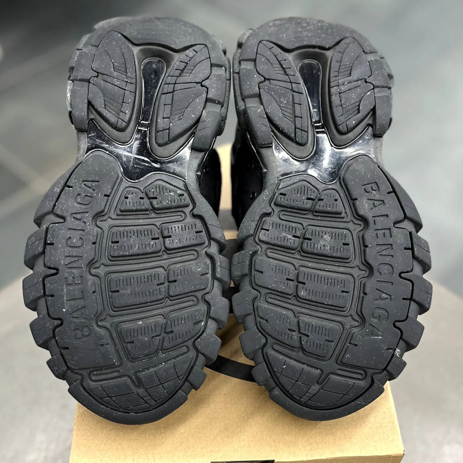 Balenciaga Track LED Black - Preowned