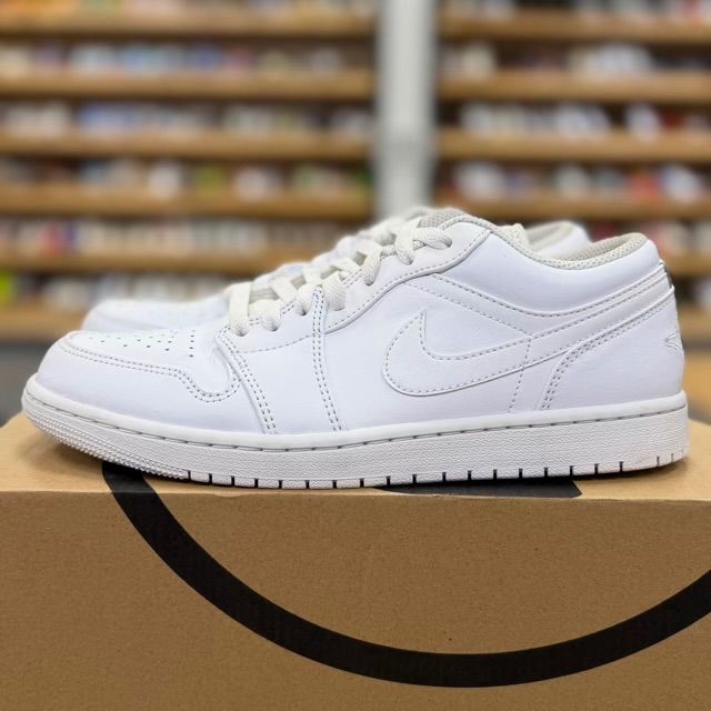 Jordan 1 Low Triple White - Preowned