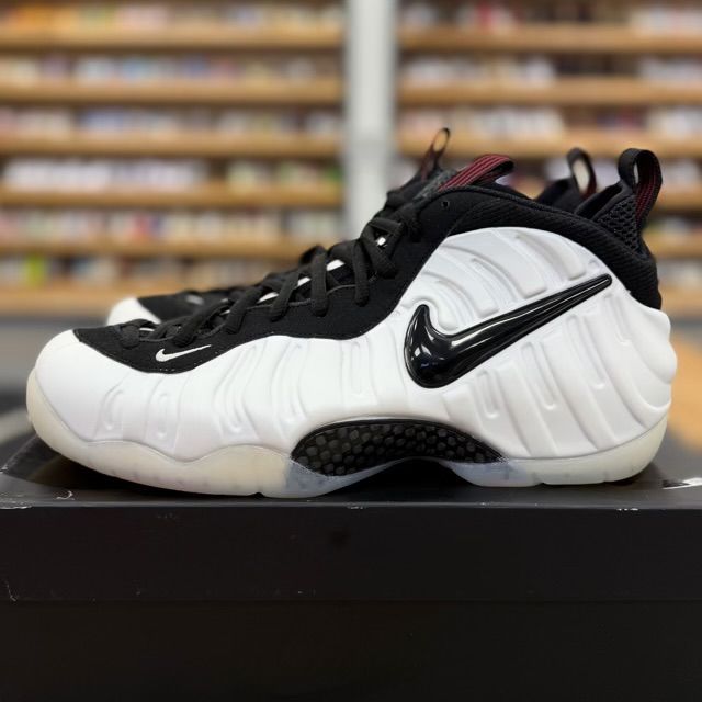 Nike Air Foamposite Pro Pearl (2025) - Preowned