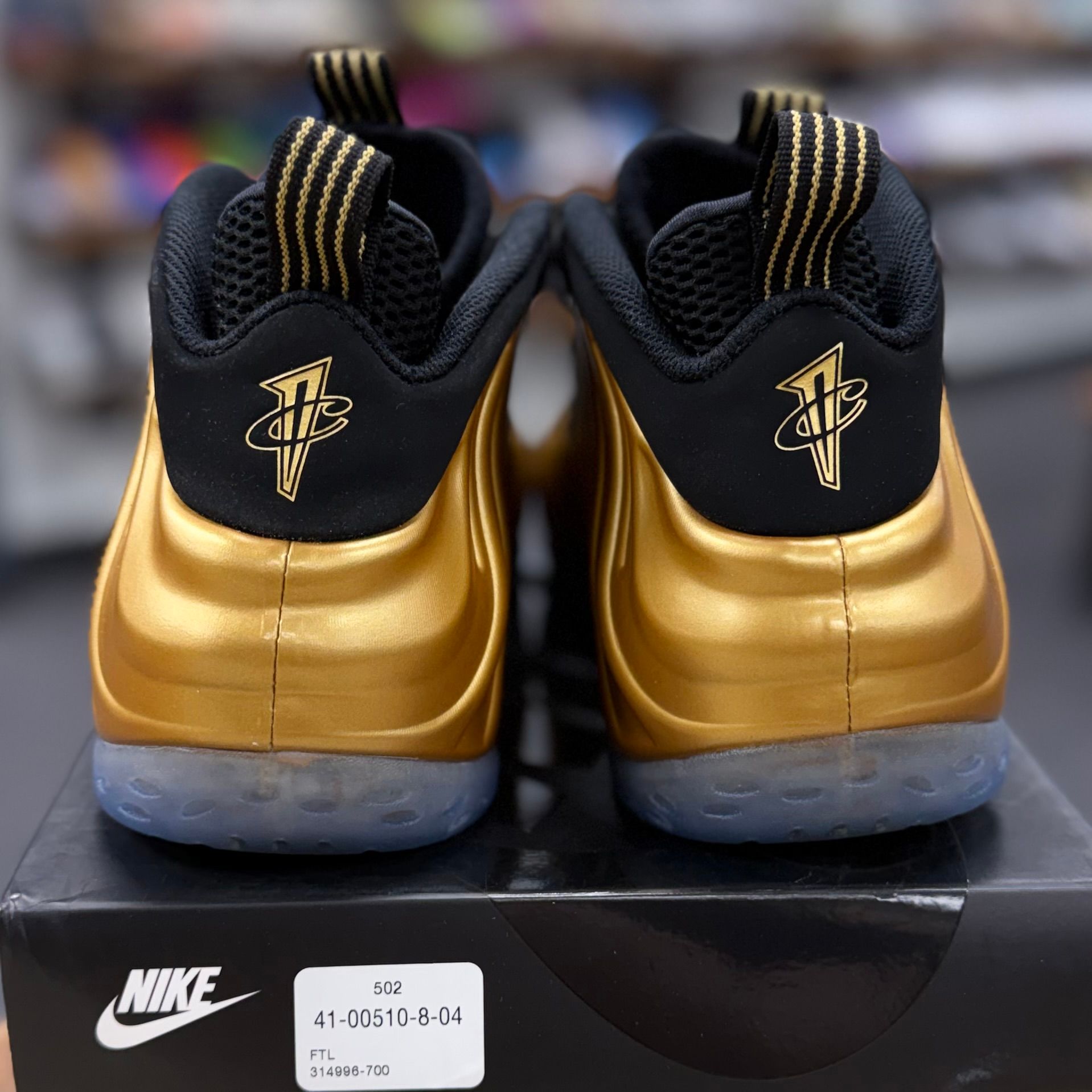 BRAND NEW STEAL - Nike Air Foamposite One Metallic Gold