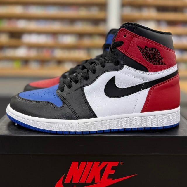 Jordan 1 Retro Top 3 - Preowned