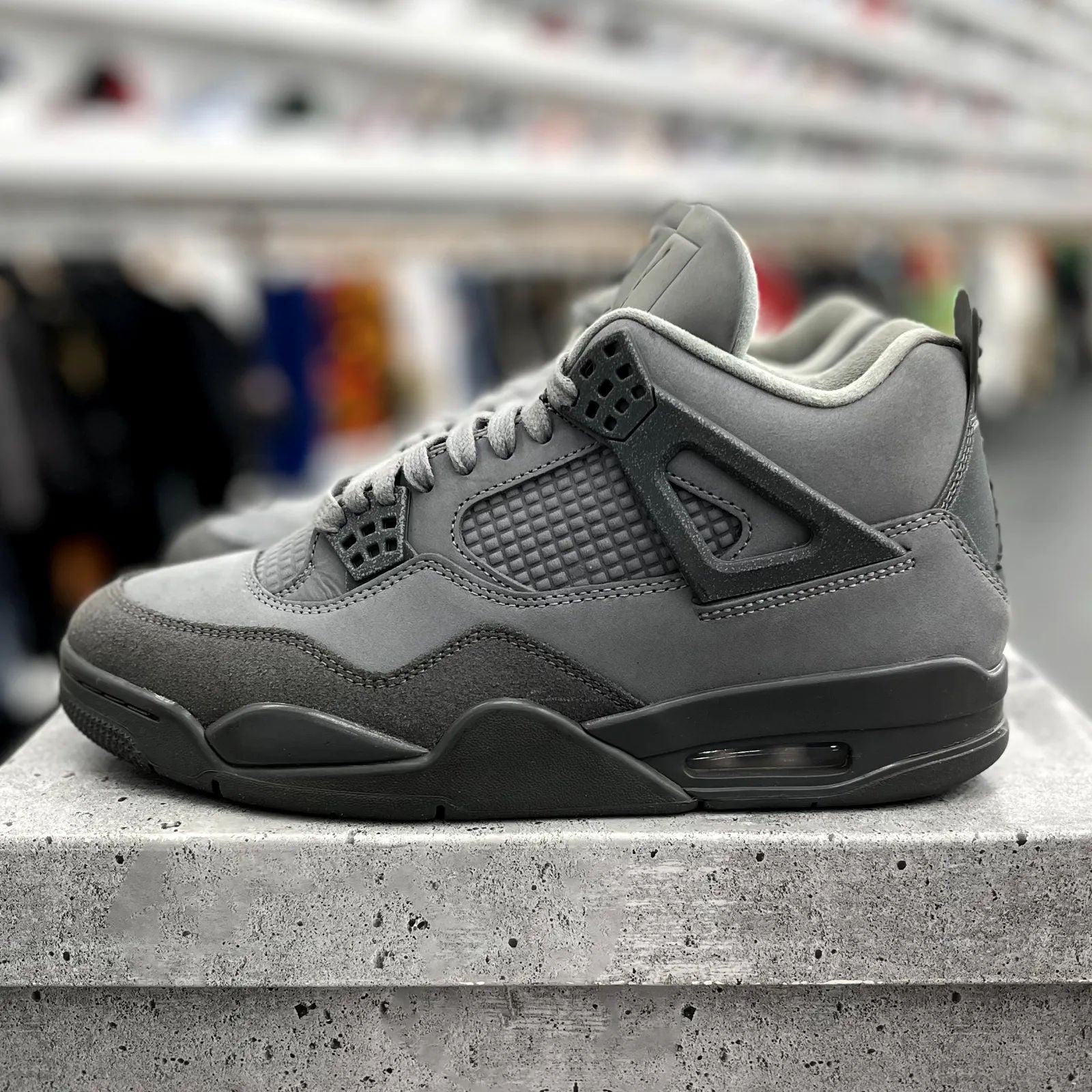 Jordan 4 Retro SE Paris Olympics Wet Cement - Preowned