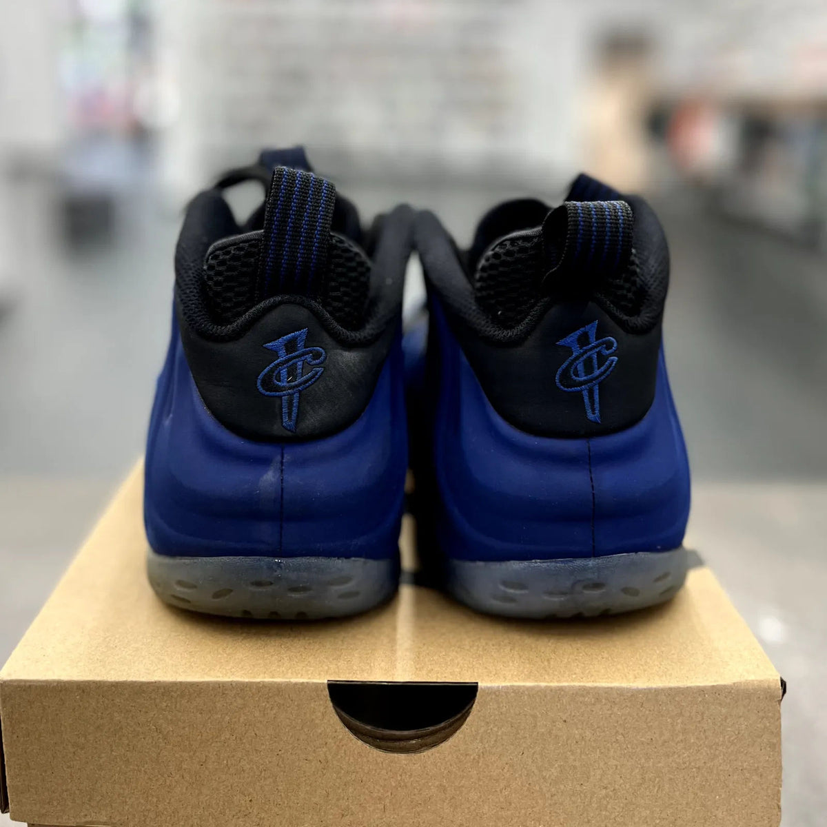 Nike Air Foamposite One Deep Royal - Preowned