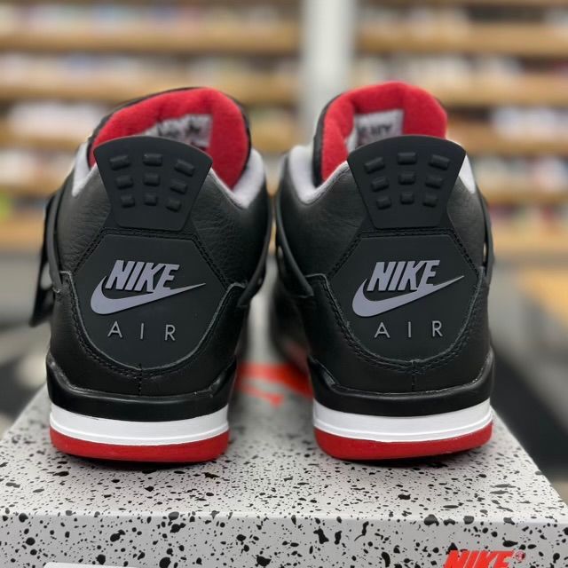 Jordan 4 Retro Bred Reimagined (GS) - Preowned