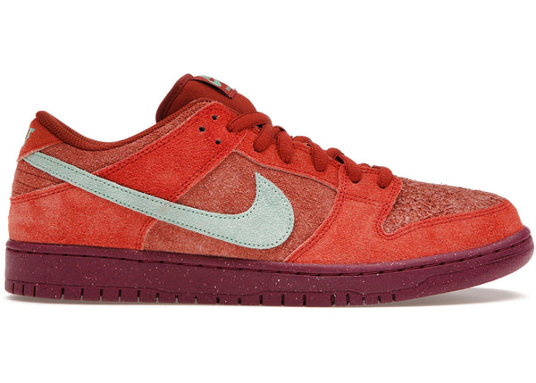 Nike SB Dunk Low Mystic Red Rosewood - Preowned